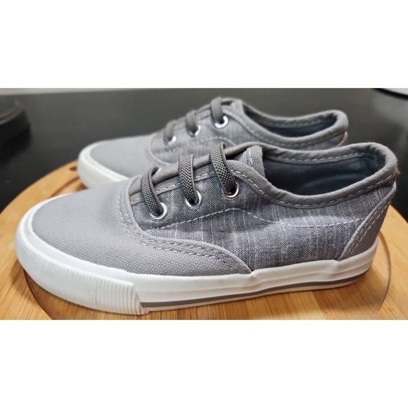 Magellan Sportswear Other - MAGELLAN Toddler Parker‎ III Canvas Grey Slip On Sneaker Shoes Size Youth 9 *EUC